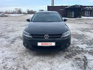 2013 Volkswagen Jetta VI, чёрный, 925000 рублей, вид 1