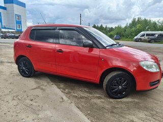 2010 Skoda Fabia II, красный, 395000 рублей, вид 5