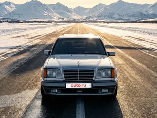 1991 Mercedes-Benz W124 200, серебристый, 350000 рублей, вид 1