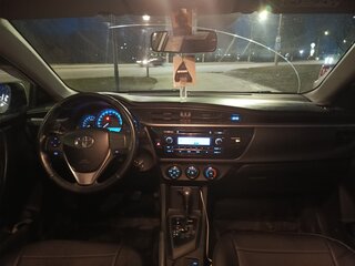 2014 Toyota Corolla XI (E160, E170, E180), белый, 1400000 рублей, вид 5