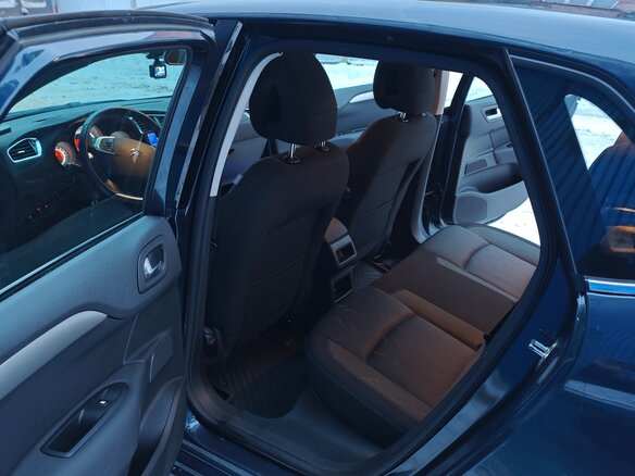 2013 Citroen C4 II, синий, 700000 рублей - вид 17