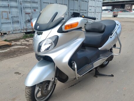 2003 Suzuki Burgman (SkyWave) 650, серебристый, 379000 рублей, вид 1