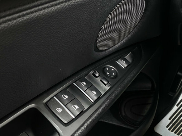 2016 BMW X6 30d II (F16), белый - вид 26