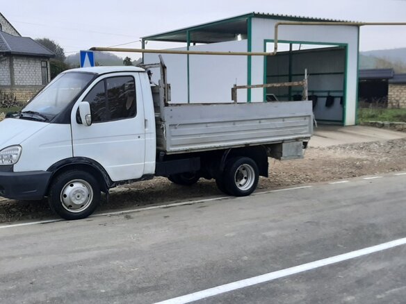 2006 ГАЗ ГАЗель (3302), белый, 550000 рублей - вид 1