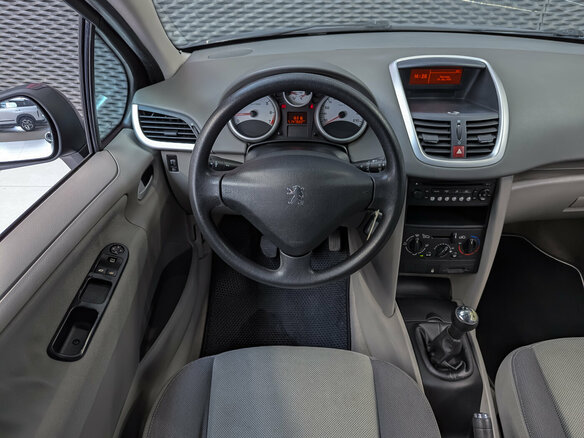 2008 Peugeot 207 I, серый - вид 18