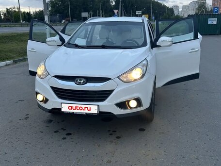 2011 Hyundai ix35 I, белый, 1000000 рублей, вид 3