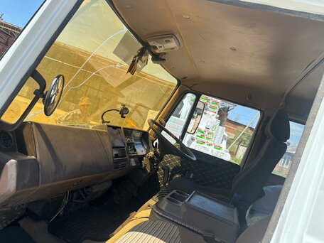 1988 Hino Series 500 (Ranger), белый, 2500000 рублей, вид 2