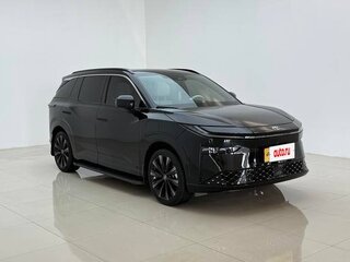 2025 Toyota bZ3X 67.9 kWh, чёрный, 2600000 рублей, вид 3