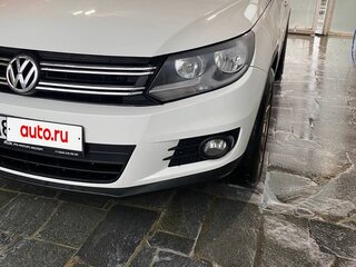 2011 Volkswagen Tiguan I Рестайлинг, белый, 1100000 рублей, вид 2