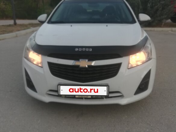2014 Chevrolet Cruze I Рестайлинг, белый, 800000 рублей