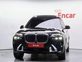 2023 BMW X7 40d I (G07) Рестайлинг, чёрный - вид 2