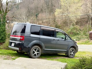2013 Mitsubishi Delica D:5 I, серый, 1600000 рублей, вид 4