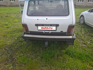 1996 Lada (ВАЗ) 2121 (4x4) I Рестайлинг, белый, 200000 рублей, вид 2