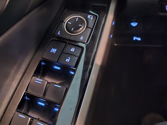 2018 Lexus IS 300 III Рестайлинг, чёрный, 2850000 рублей - вид 14