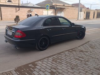 2006 Mercedes-Benz E-Класс 280 III (W211, S211) Рестайлинг, чёрный, 1150000 рублей, вид 4