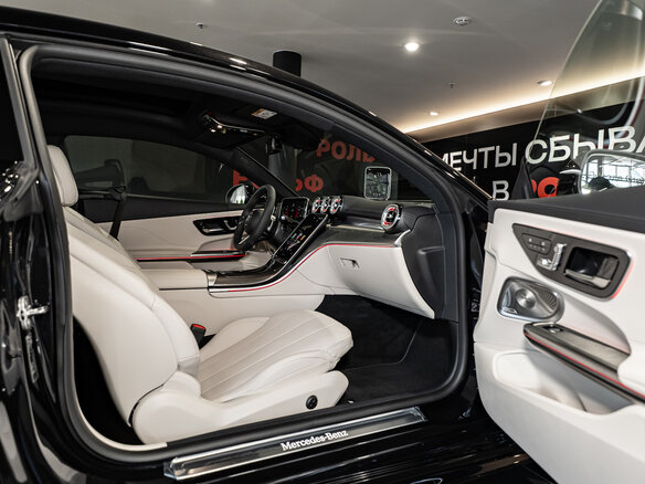 2026 Mercedes-Benz CLE 300, чёрный - вид 22