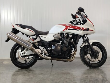 2010 Honda CB 1300, белый, 689000 рублей, вид 1