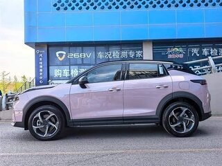 2026 Lynk & Co 06 I Рестайлинг, бежевый, 2035000 рублей, вид 4