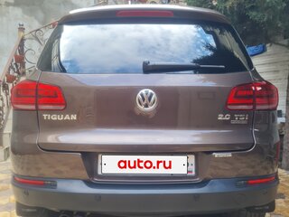 2013 Volkswagen Tiguan I Рестайлинг, коричневый, 1499000 рублей, вид 3