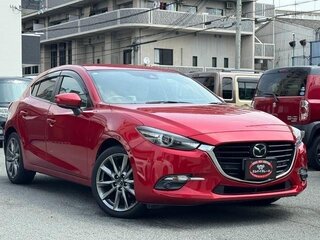 2017 Mazda Axela III Рестайлинг, красный, 980000 рублей, вид 3
