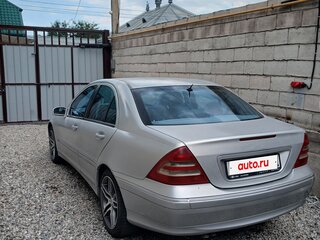 2002 Mercedes-Benz C-Класс 200 II (W203), серебристый, 470000 рублей, вид 4