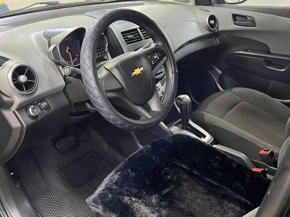 2012 Chevrolet Aveo II, чёрный - вид 9