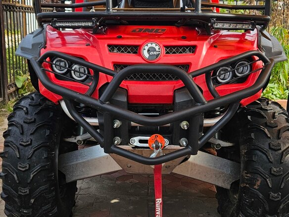 2008 BRP Can-Am Outlander MAX 650, красный, 750000 рублей