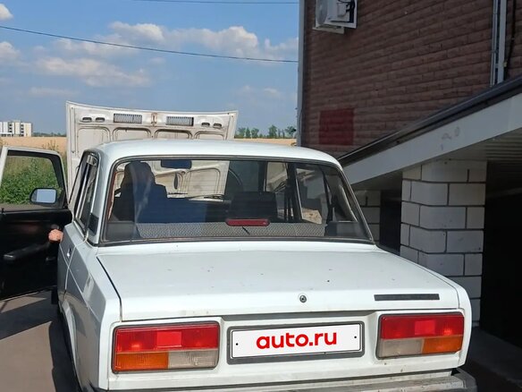 2005 Lada (ВАЗ) 2107, белый, 230000 рублей - вид 3