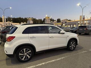 2018 Mitsubishi ASX I Рестайлинг 2, белый, 1690000 рублей, вид 1