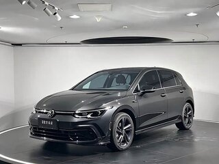 2023 Volkswagen Golf VIII, серый, 1709700 рублей, вид 1