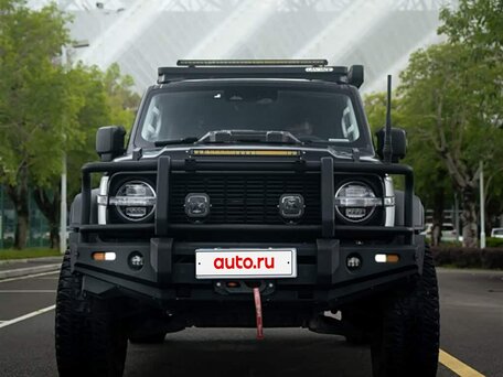 Tank 300 I