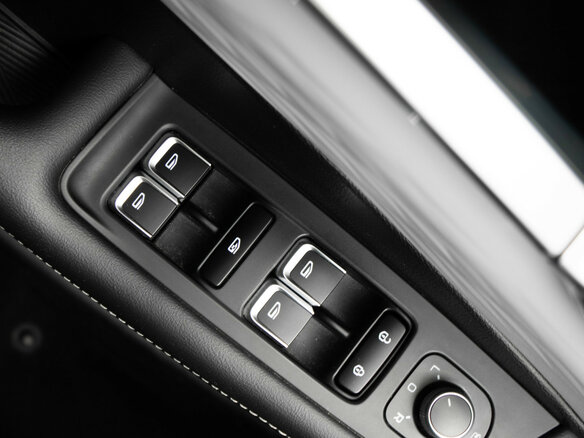 2023 Geely Coolray (Binyue Cool) I Рестайлинг, серый, 1850000 рублей - вид 14