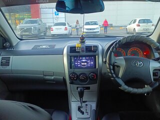 2010 Toyota Corolla Axio X (E140, E150) Рестайлинг, серый, 750000 рублей, вид 5