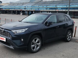 2020 Toyota RAV4 V (XA50), синий, 3200000 рублей, вид 1