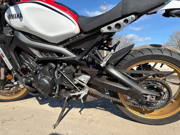 2020 Yamaha XSR900, белый, 850000 рублей - вид 4