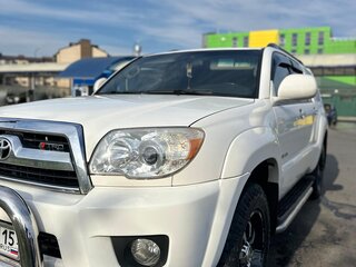 2006 Toyota 4Runner IV Рестайлинг, белый, 2330000 рублей, вид 1
