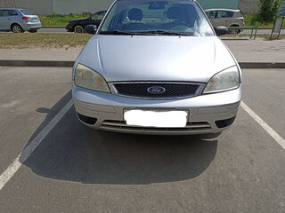 2005 Ford Focus I Рестайлинг (North America), серебристый, 384371 рублей, вид 1