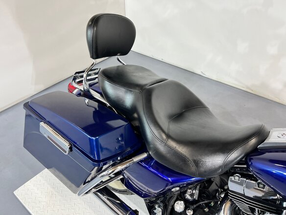 2007 Harley-Davidson Road King, синий, 510000 рублей - вид 9