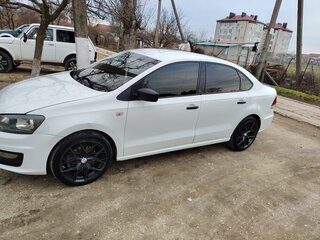 2019 Volkswagen Polo V Рестайлинг, белый, 900000 рублей, вид 5