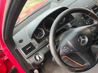 2007 Mercedes-Benz C-Класс 280 III (W204), красный, 800000 рублей, вид 4