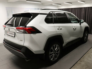 2020 Toyota RAV4 V (XA50), белый, 3089000 рублей, вид 4