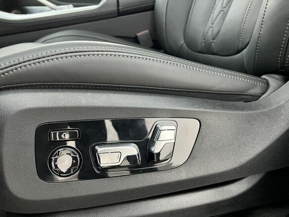 2025 BMW X5 40d IV (G05/G18) Рестайлинг, чёрный, 17290000 рублей - вид 17