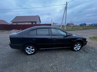 2010 Skoda Octavia I (A4) Рестайлинг, чёрный, 530000 рублей, вид 2