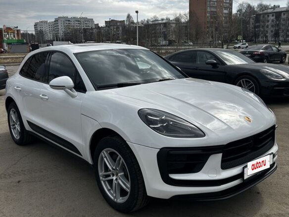 2023 Porsche Macan I Рестайлинг 2, белый, 5990000 рублей - вид 1