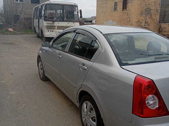 2009 Vortex Estina I, серебристый, 260000 рублей - вид 5