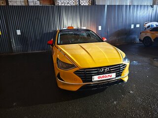 2022 Hyundai Sonata VIII (DN8), жёлтый, 2590000 рублей, вид 1