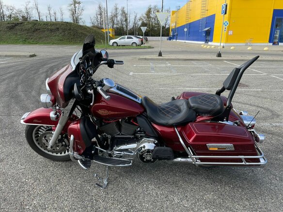 2009 Harley-Davidson Electra Glide, красный, 850000 рублей - вид 7