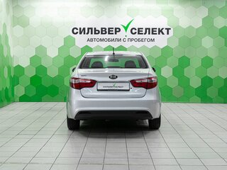 2014 Kia Rio III, серебристый, 670000 рублей, вид 4