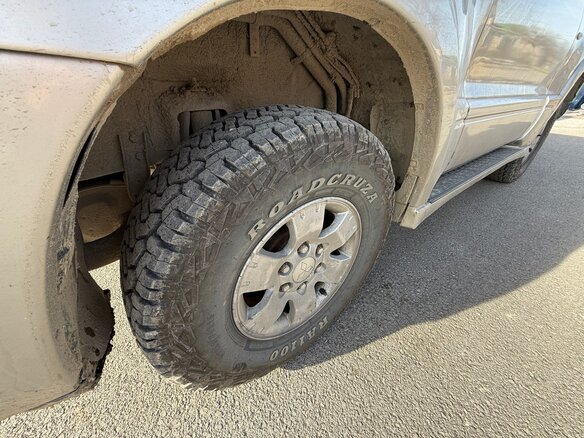 2005 Mitsubishi Pajero III Рестайлинг, серебристый, 1300000 рублей - вид 9