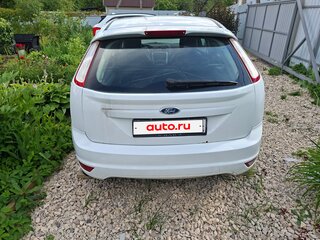 2010 Ford Focus II Рестайлинг, белый, 485000 рублей, вид 4